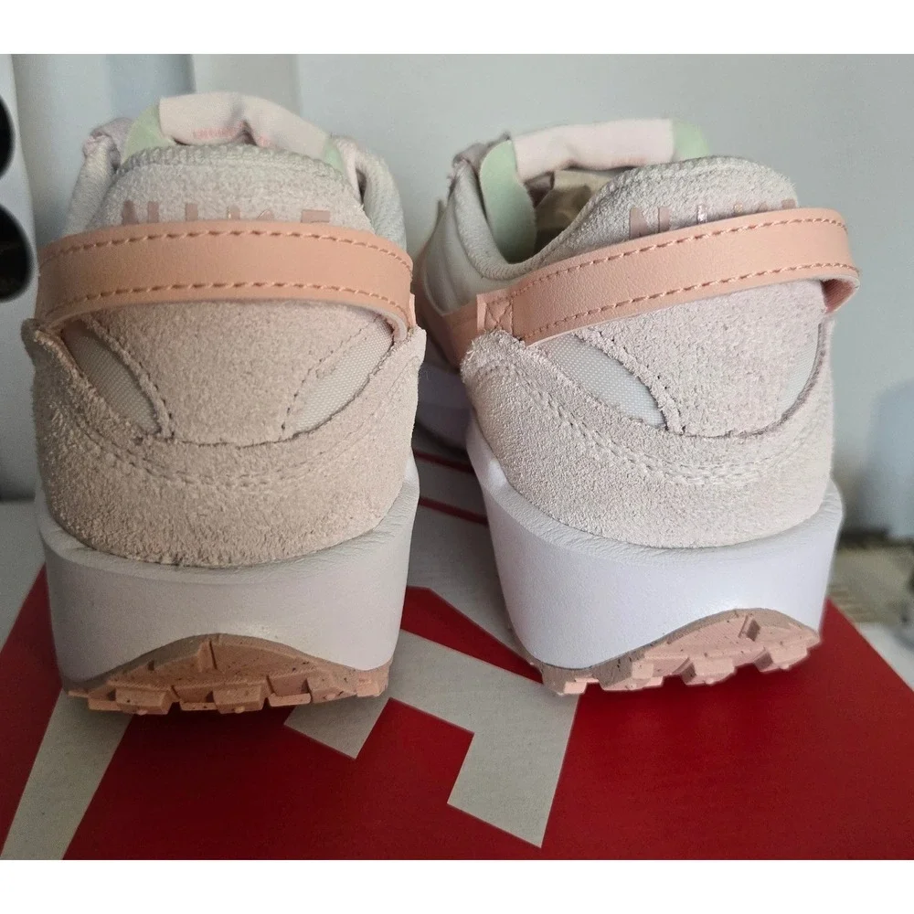 Nike Waffle Debut Womens Light Soft Pink Arctic Orange DH9523-602 Size 7 NEW